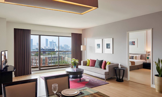 Thung Maha Mek Condominio | SPL 1 Br/ Serviced/ Monthly