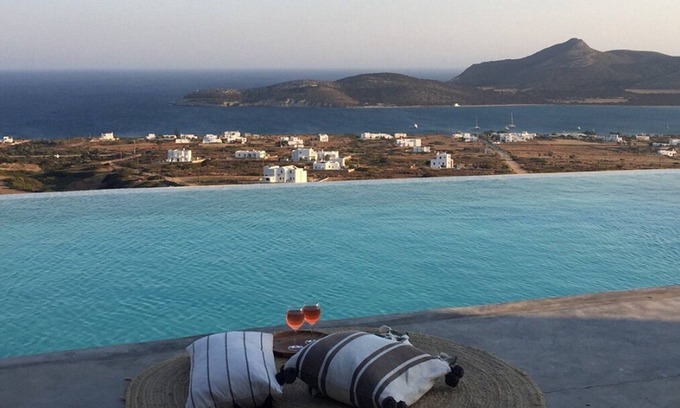 Antiparos Villa | Splendid Antiparos Villa | 2 Bedrooms | Villa Zeus | Beautiful Sea Views & Private Infinity Pool | Agios Georgios