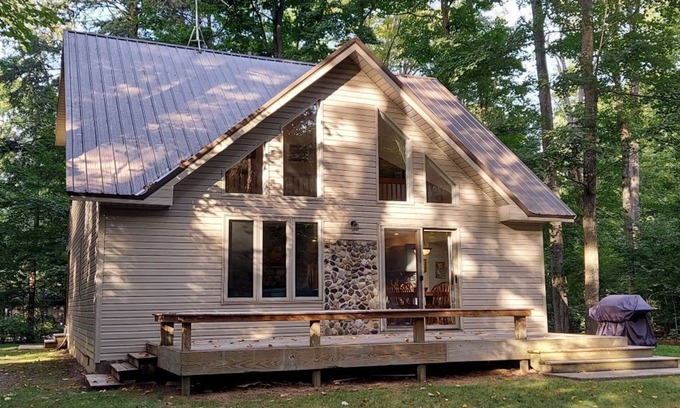 Cedar Chalet De Esquí | Splendid chalet Close to Sleeping Bear Dunes