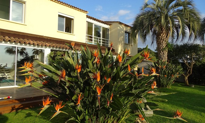 Grosseto-Prugna Casa | Espléndida finca con 3 villas con vistas al mar y piscina en Porticcio