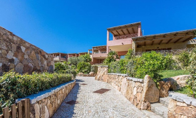Porto Pozzo Apartamento | Espléndido apartamento con vistas al mar (N ° 20)