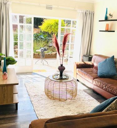 Woodmead Apartamento | Splendid spacious two bedroom apartment