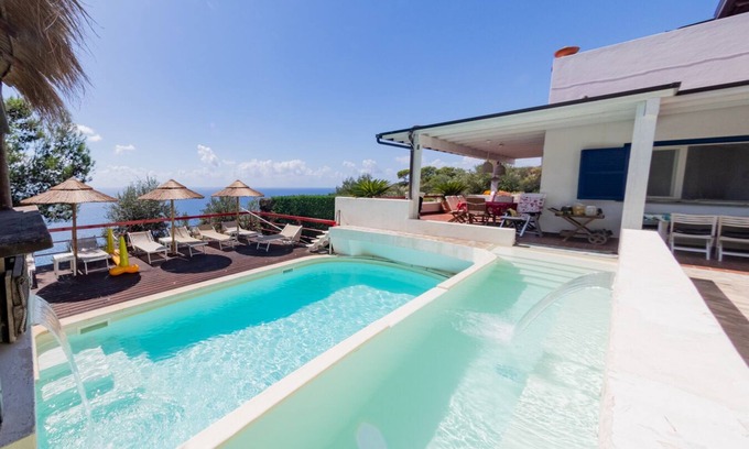 Sperlonga Villa | Espléndida villa con piscina privada y vistas impresionantes en Sperlonga, cerca de Roma