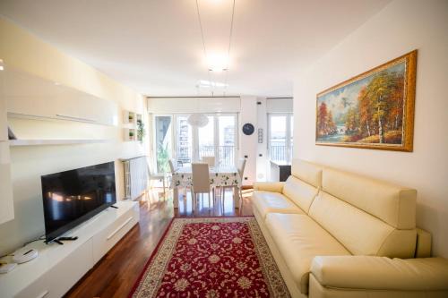 Bicocca Apartamento | Splendido Bilocale a due passi da Bicocca - M5