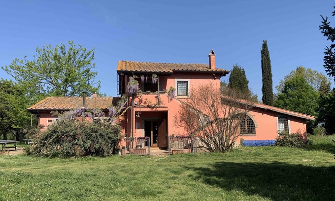 Chia Casa | Splendido casale immerso nel verde a pochi km da Viterbo ed i paesi della Tuscia