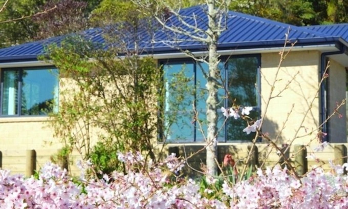 Greymouth Casa | Spoil yourself... Relax in style. Warm and quiet.
