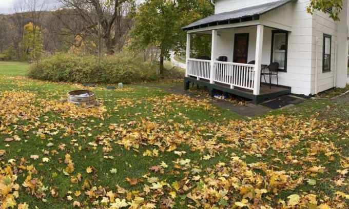 Hesston Cabaña | Sportsman Cottage - Raystown Lake Vacation Rentals, Aunt Susie's