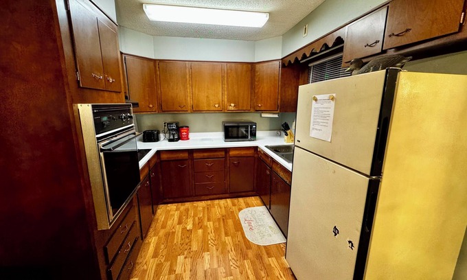 Ortonville Casa | Sportsman's Country Lodge: Wild Turkey