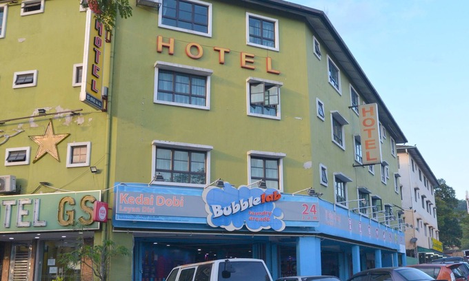 Seri Kembangan Hotel | SPOT ON 89874 Gs Golden Star Hotel