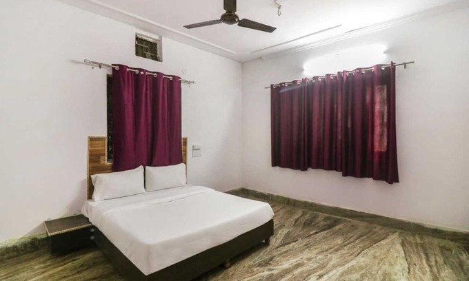 Dehradun Hotel | SPOT ON Atithi Guest House