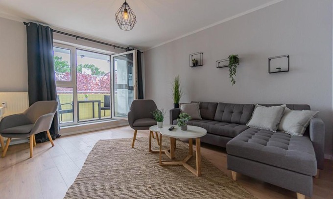 Cottbus Apartamento | Spreewald-Apartment, 75qm, 2 Schlafzimmer, Tiefgarage, Balkon, Netflix, Waschtrockner