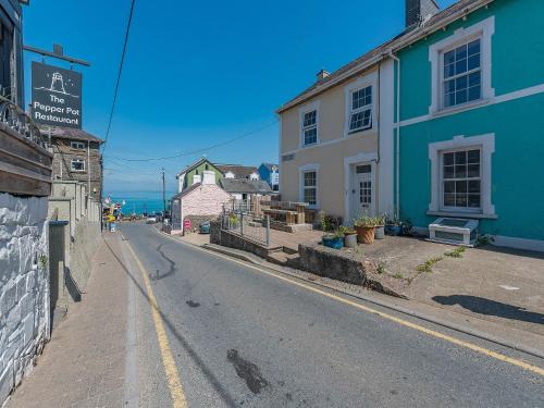New Quay Casa | Spring Gardens