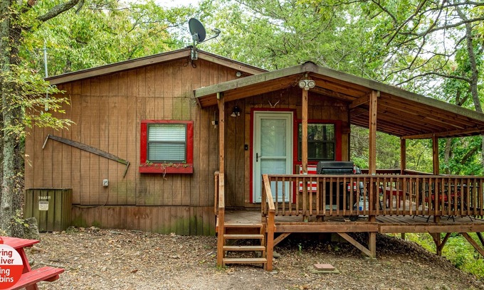 Miami Cabina | Spring River Fishing Cabins #1 - Maple - Dogs ok