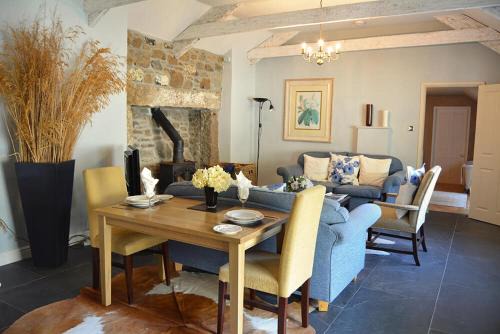 Helston Casa | Spring Water Barn