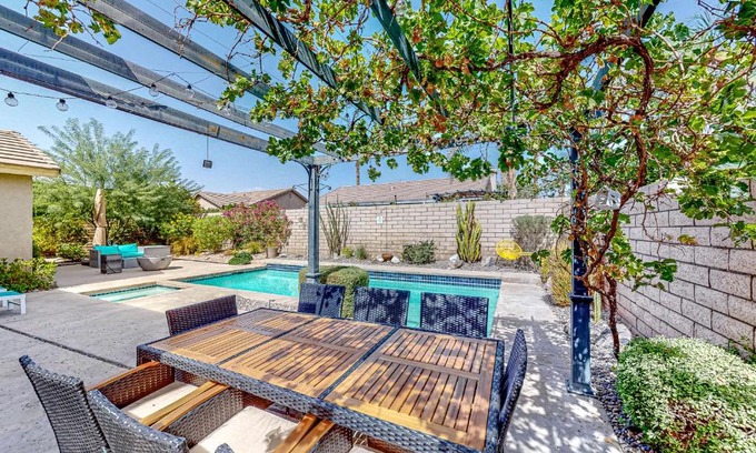 Vista Norte Casa | Springing into Paradise