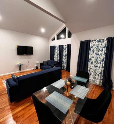Newark Apartamento | SPRINGVIEW HOMES 12MINS FROM EWR & 3 MINS FROM UNIVERSITY HOSPITAL