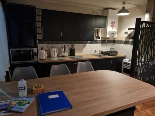 Cowes Apartamento | SQUIRRELSTONE
