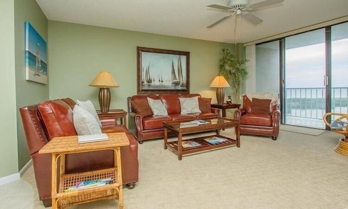 Marco Island Condominio | Sst4-1101 - South Seas Tower 2 Bedroom Condo by Redawning