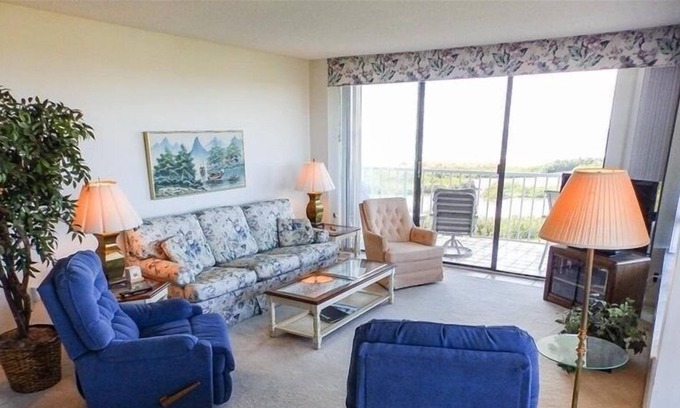 Marco Island Condominio | Sst4-1103 - South Seas Tower 2 Bedroom Condo by Redawning