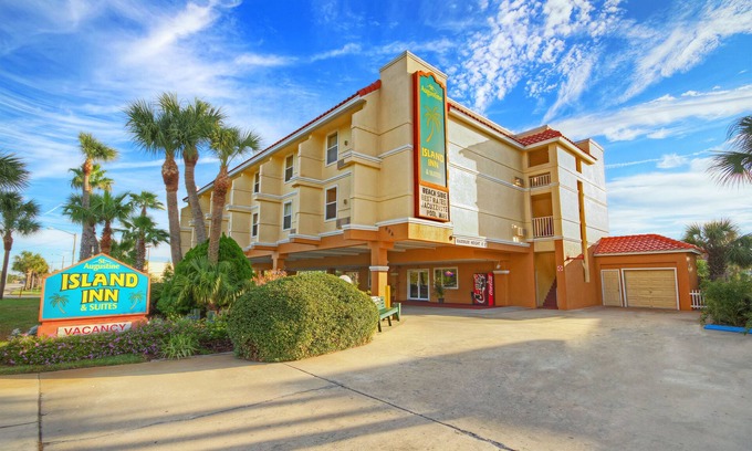 St. Augustine Beach Hotel | St. Augustine Island Inn