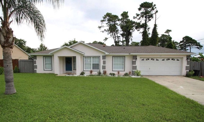 St. Augustine South Casa | St. Augustine South House (Boat ramp available)