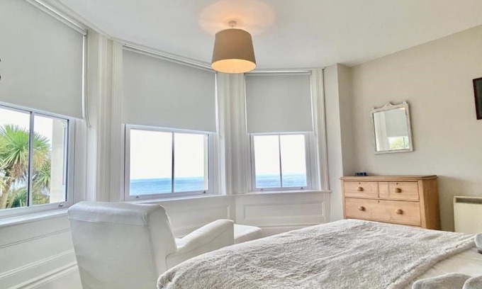Ventnor Casa | St Catherine's Lookout