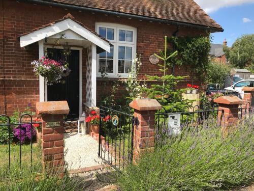 Long Melford Cama Y Desayuno | St Catherines Cottage The Old Schoolhouse