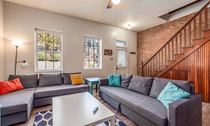 St. Charles Historic District Casa | S t. La joya de Charles 1860 - ¡Para 8 personas!