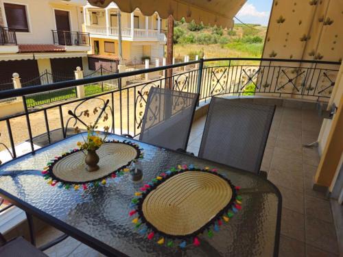 Paralia Dionysiou Apartamento | St George Apartment in Mouries Dionisiou