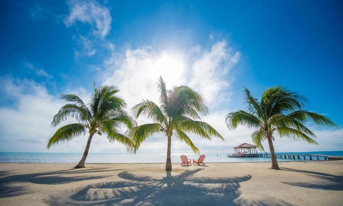 Cayo St. George Hotel | St. George's Caye Resort