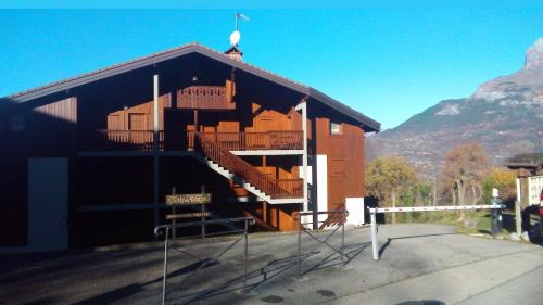 Saint-Gervais-les-Bains Apartamento | St Gervais, Home With A View Dble Bedroom Child Bed Pkg Central quiet venue