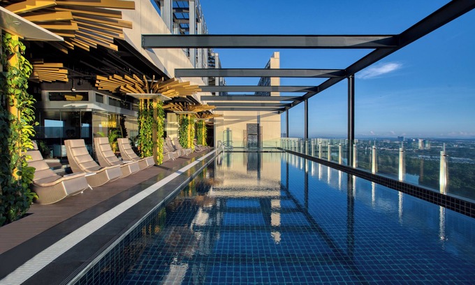 Central District Hotel | St. Giles Southkey
