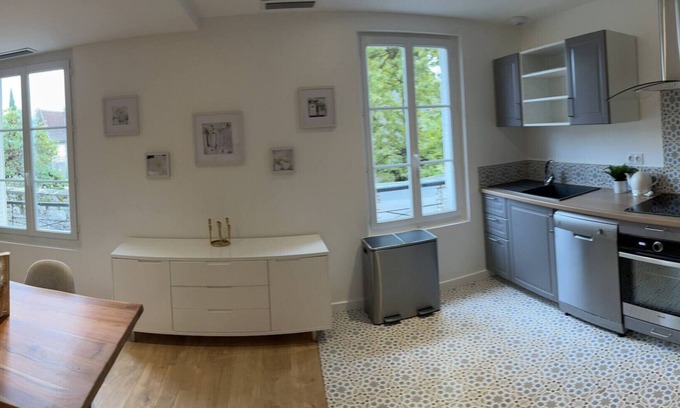 Gramat Casa | St Hélène maison de ville