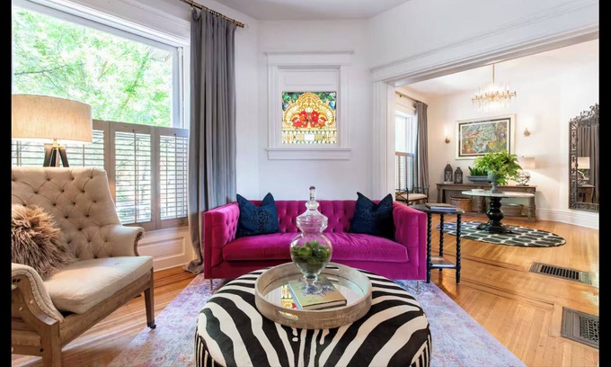 Old Louisville Casa | St.James Court Art Show*Luxe Victorian*UL/Downtown*BourbonTrail*Games*Speakeasy