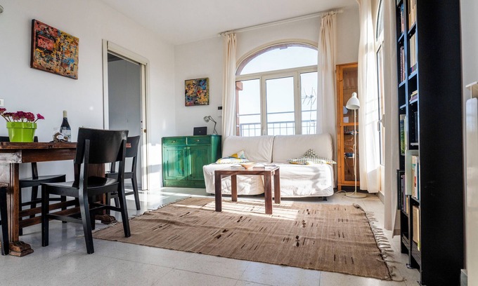 San Giovanni Casa | St. John Basilica Lovely Tower Apartment