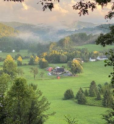 Sugar Grove Casa | St Johns Ridge