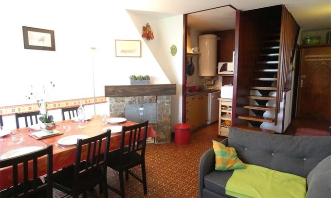 Pla d'Adet Apartamento | St-Lary-Soulan : Duplex T3, 9 couchages, tout équipé avec balcon - FR-1-457-157