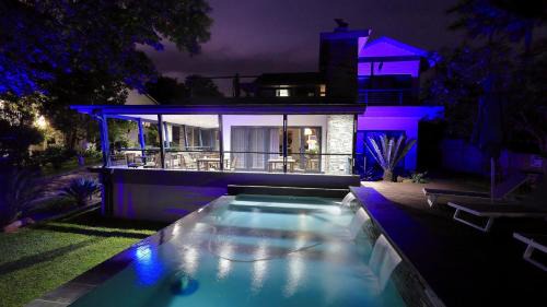 St. Lucia Casa | St Lucia Hilltop Guest House