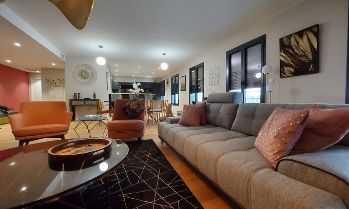 Montauban Apartamento | St. Moritz Edward's Penthouse