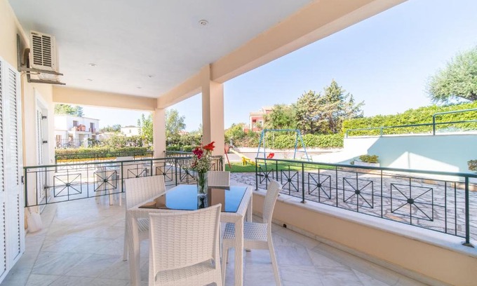 Dassia Apartamento | St Nicholas B4 Beach Garden View I