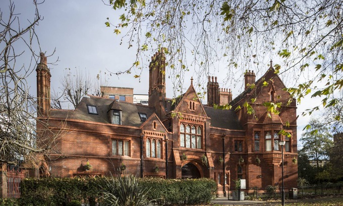 Avonmore and Brook Green Hotel | St Paul's Hotel