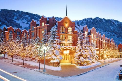 Downtown Complejo | St. Regis Aspen Resort