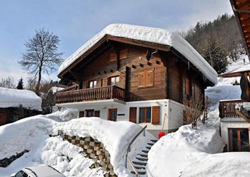 Fiesch Apartamento | Stachelbeere OG