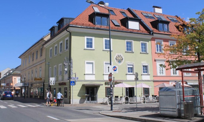 Klagenfurt am Woerthersee Apartamento | Stadtresidenz Salburg