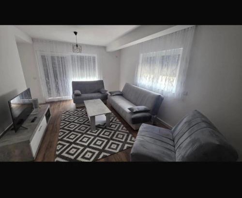 Mali Radic Apartamento | Stan na dan Cazin Stay