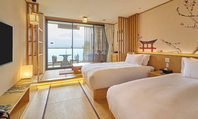 Oishi Hotel | View of Mt Fuji Standard JapaneseWestern Room Openair bath and balcony included Room only / Minamitsuru-gun Yamanashi
