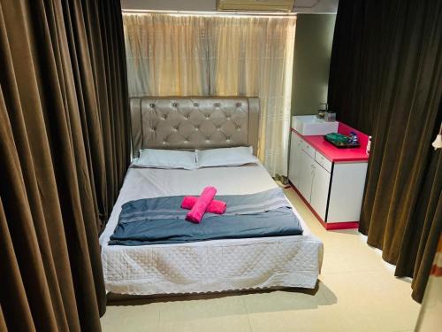 Ladang Sekolah Casa | Standard Queen room with shared bathroom by MyPOCKETT