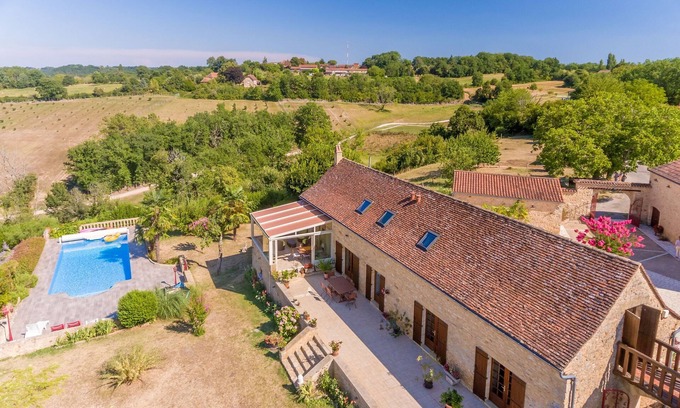 La Fagette Casa | standing property with mature garden, huge swimming pool and breathtaking views