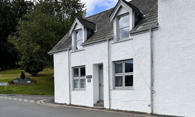 Braithwaite Cabaña | Stanger Cottage - a cottage that sleeps 4 guests in 2 bedrooms