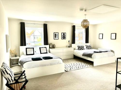 Rickling Green Apartamento | Stansted Coach House